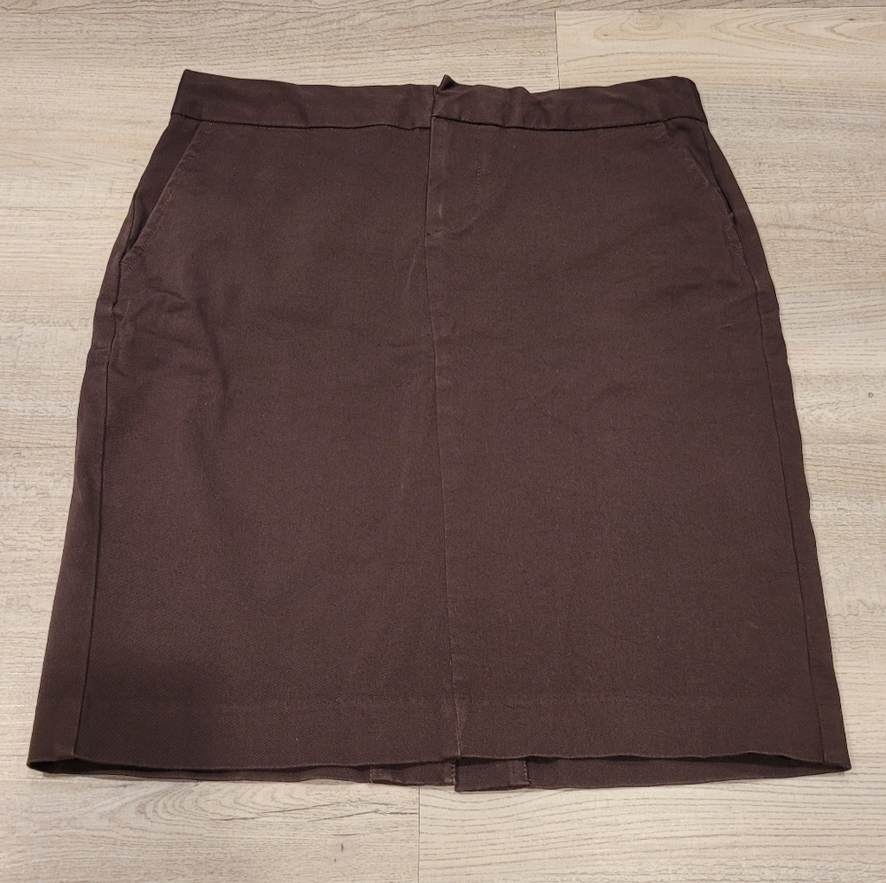 Gap skirt size 2